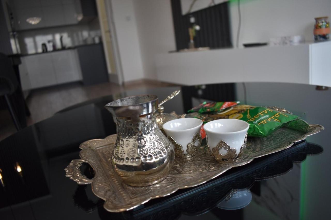 Ssazz Apartment ซาราเยโว ภายนอก รูปภาพ